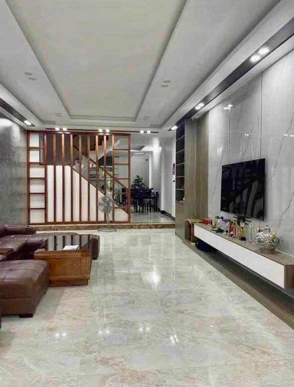 Nhà phố 3 tầng Lộc Hạ, TP Nam Định 115m² - Mặt tiền kinh doanh đắc địa!