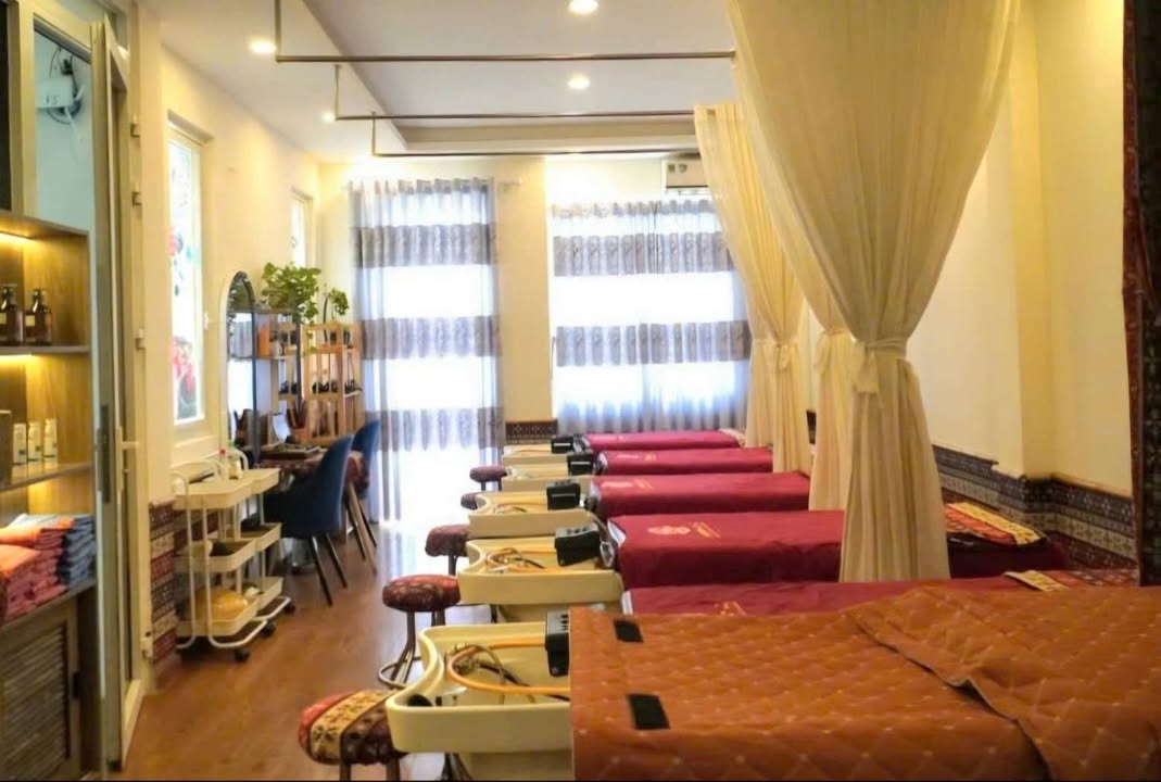 Nhà Phố Mặt Tiền Lũy Bán Bích, Tân Bình - 81m², 5 Tầng, Giảm Sâu 1 Tỷ