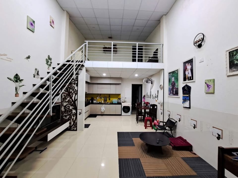 Cho thuê nhà gác lửng kiệt ô tô Lê Đình Kỵ, Cẩm Lệ - 65m² full nội thất