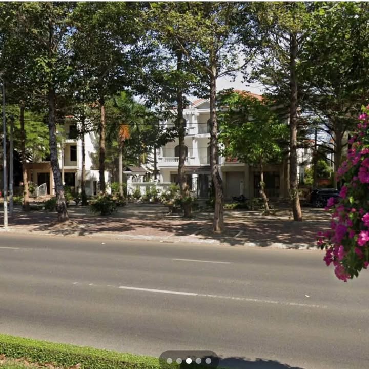 Townhouse Hùng Vương Bà Rịa 200m2 5.5 tỷ - Pháp lý rõ ràng