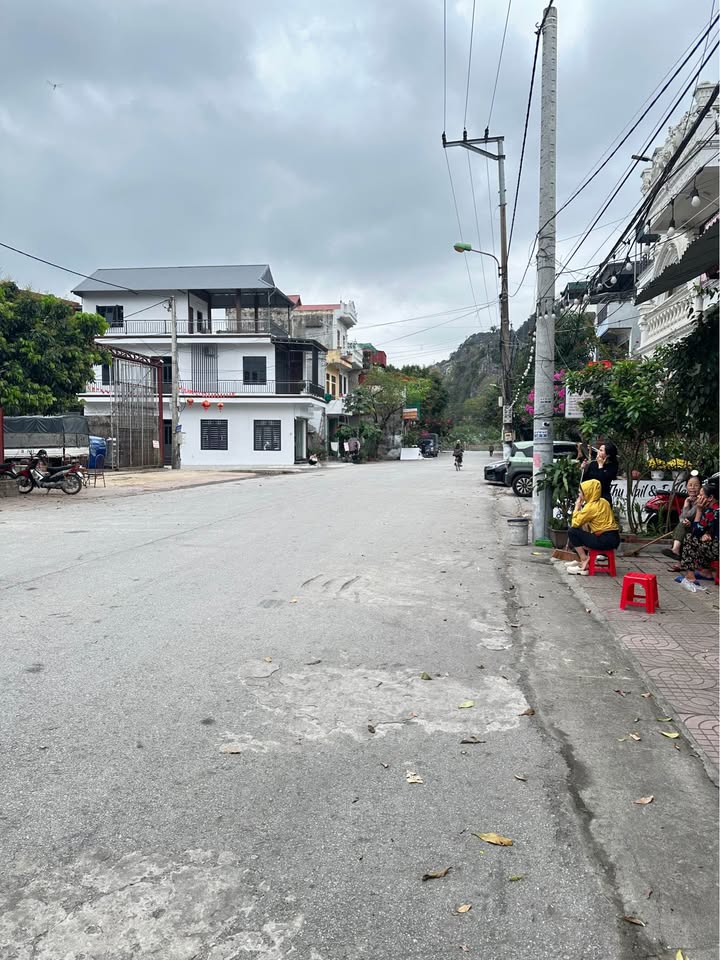 Bán Đất Mặt Tiền Nguyễn Thị Minh Khai, Hoa Lư 80m² - Kinh Doanh Đắc Lợi