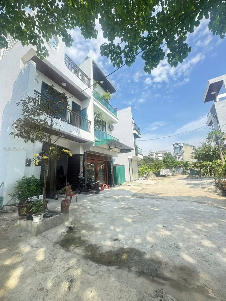 Đất nền Phường Đông Sơn, TP Thanh Hóa 90m² giá 2.9 tỷ - Sổ đỏ chính chủ!