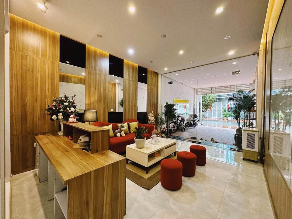 Cho thuê Homestay 3 tầng full nội thất, 100m², gần Đội Cung, Thanh Hóa