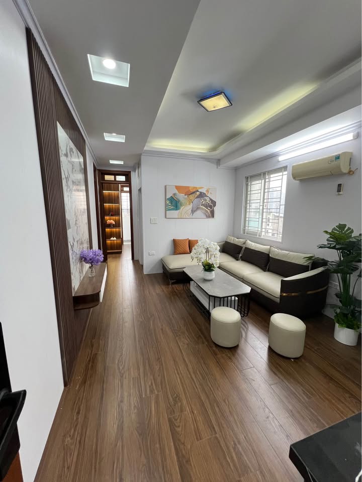 Chung cư 2PN Nguyễn Trãi - Căn góc 55m² - Sát Royal City - Giá 2.x Tỷ