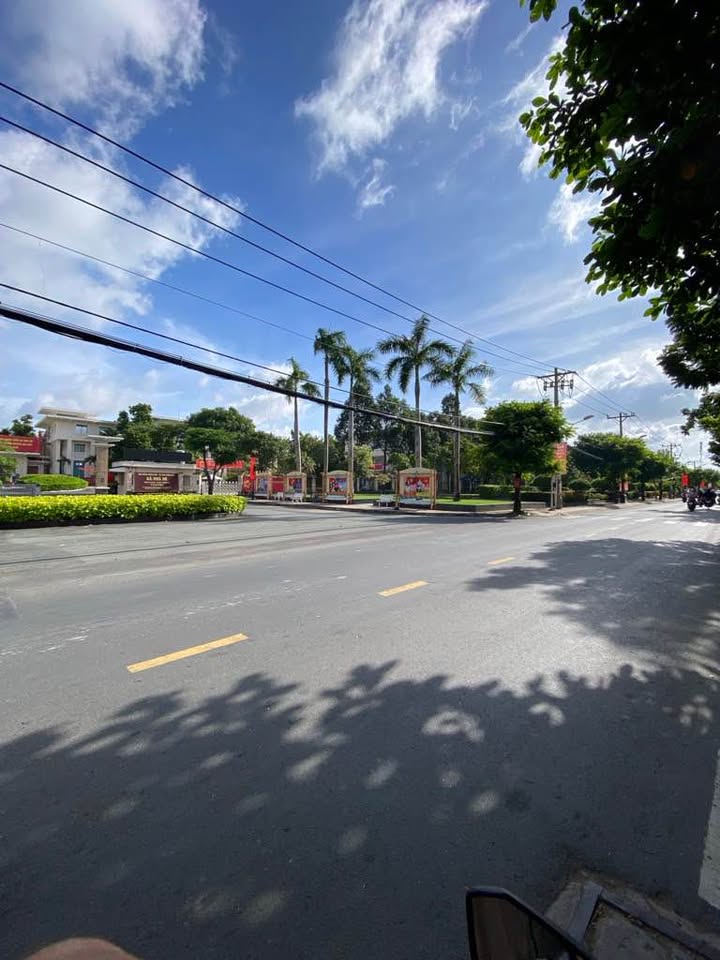 Nhà phố Nguyễn Bình 99m² 7.9 tỷ - Mặt tiền kinh doanh