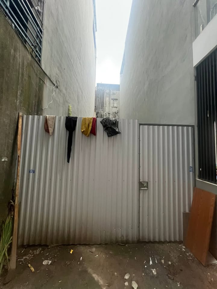 Đất Vàng Phú Thượng 50m² - Sổ Đỏ Nở Hậu, 8 Tỷ, Ngõ Thông Ô Tô