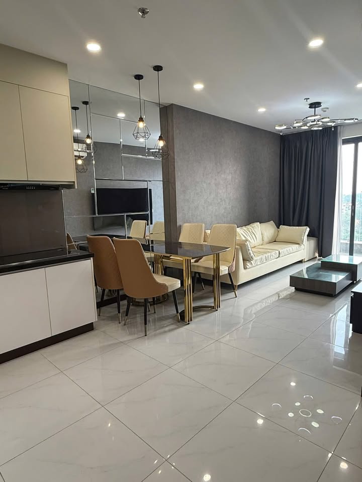 Căn hộ C-SKYVIEW Thủ Dầu Một 80m² giá 13 triệu - Tầng cao view đẹp!