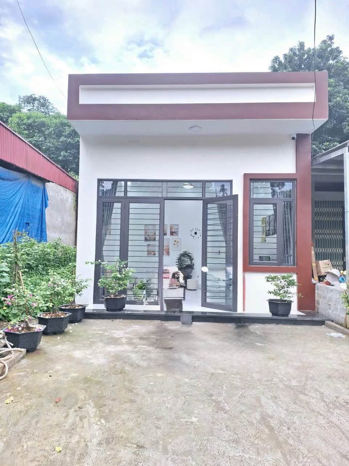 Nhà riêng QL4E Xuân Tăng Lào Cai 1.49 tỷ - Full nội thất, dọn vào ở ngay!