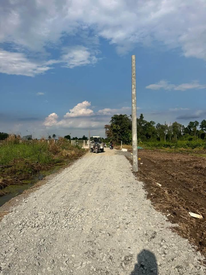 Đất Vườn Long An 1000m² - Sổ Thổ Cư, Sẵn Sàng Đầu Tư/An Cư