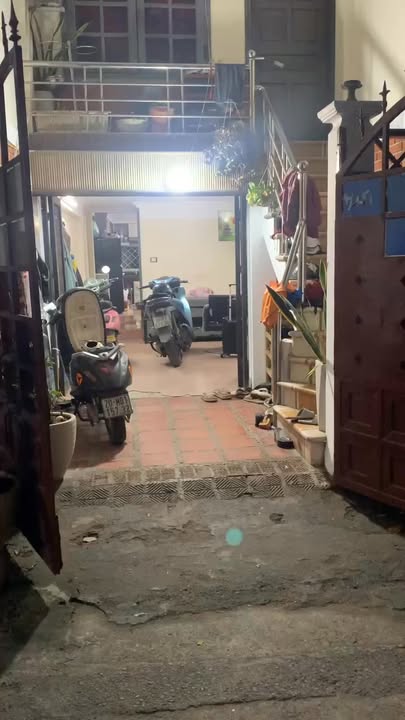 Nhà 5 tầng Bế Văn Đàn Hà Đông 4PN 9.5tr - Sẵn sàng ở ngay