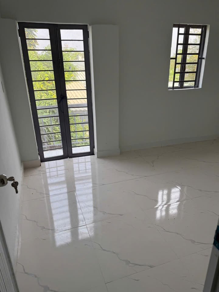 Cho Thuê Nhà Nguyên Căn Hóc Môn 32m² - Giá 4 Triệu/Tháng