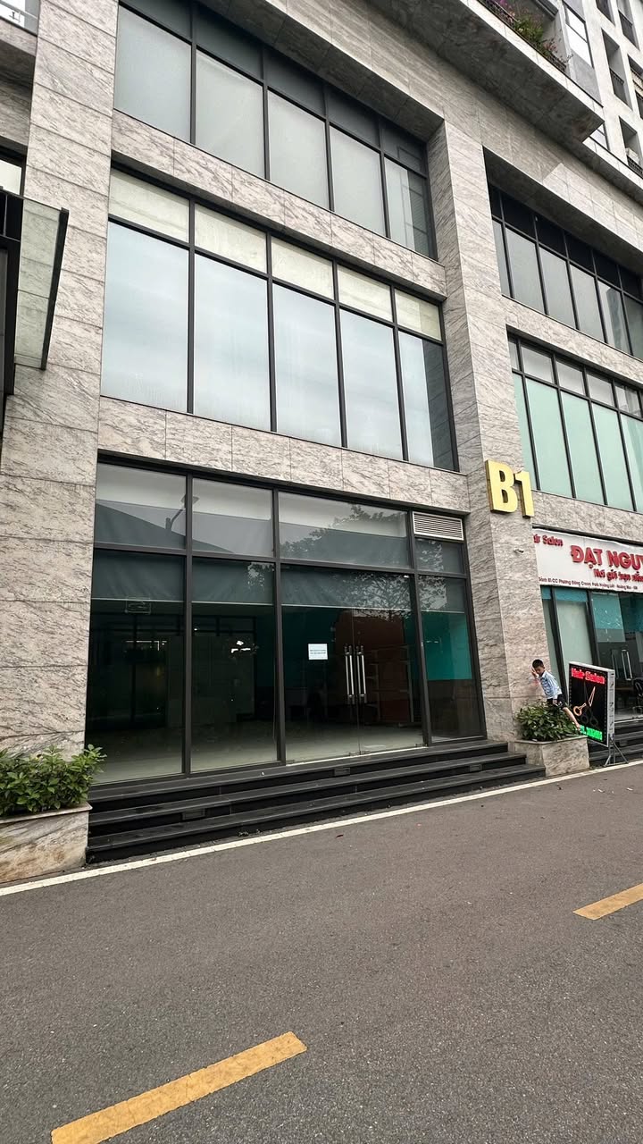 Mặt bằng kinh doanh Phương Đông Green Park Long Biên 70m² giá thỏa thuận - Mặt tiền kinh doanh