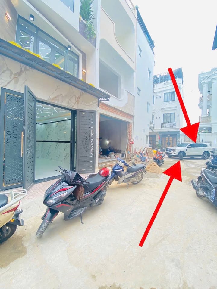 Nhà Riêng Lê Văn Quới Bình Tân 60m² - Ô tô vào tận nhà, Sẵn sàng ở ngay!