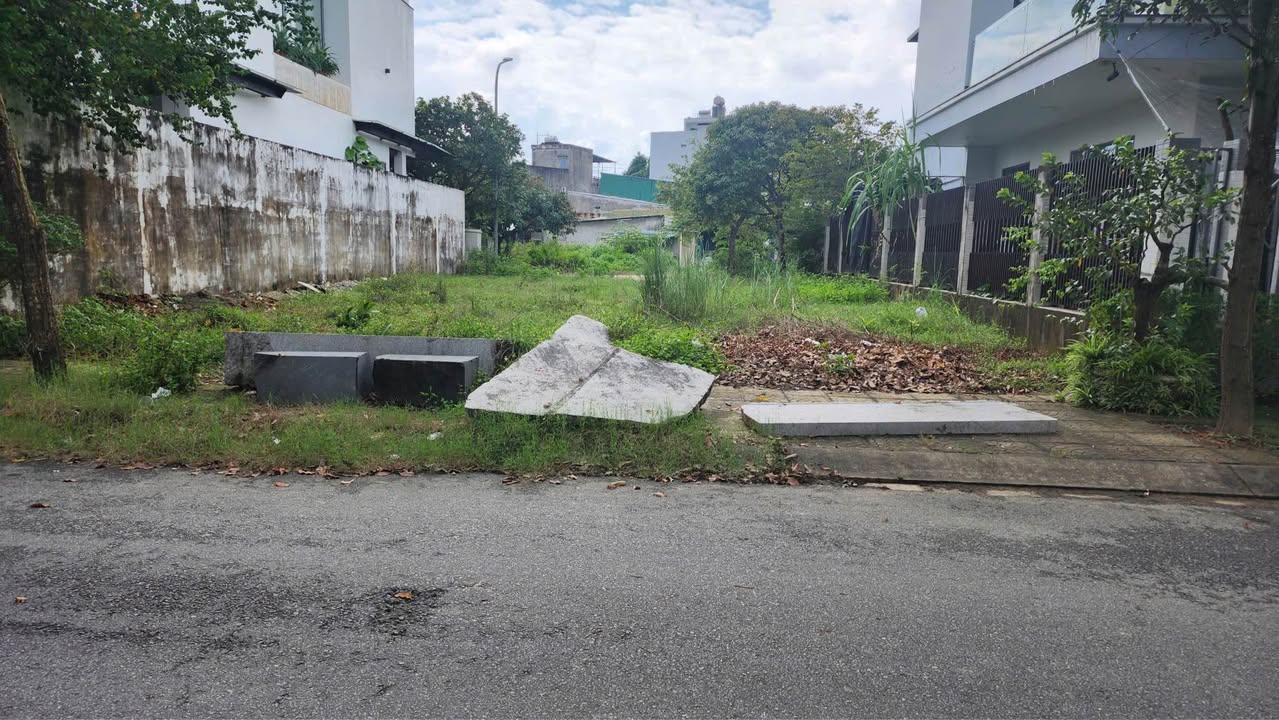 Bán Biệt Thự KDC UHOME Lương Thế Vinh - 240m² Hướng Nam/Bắc - 5.9 Tỷ