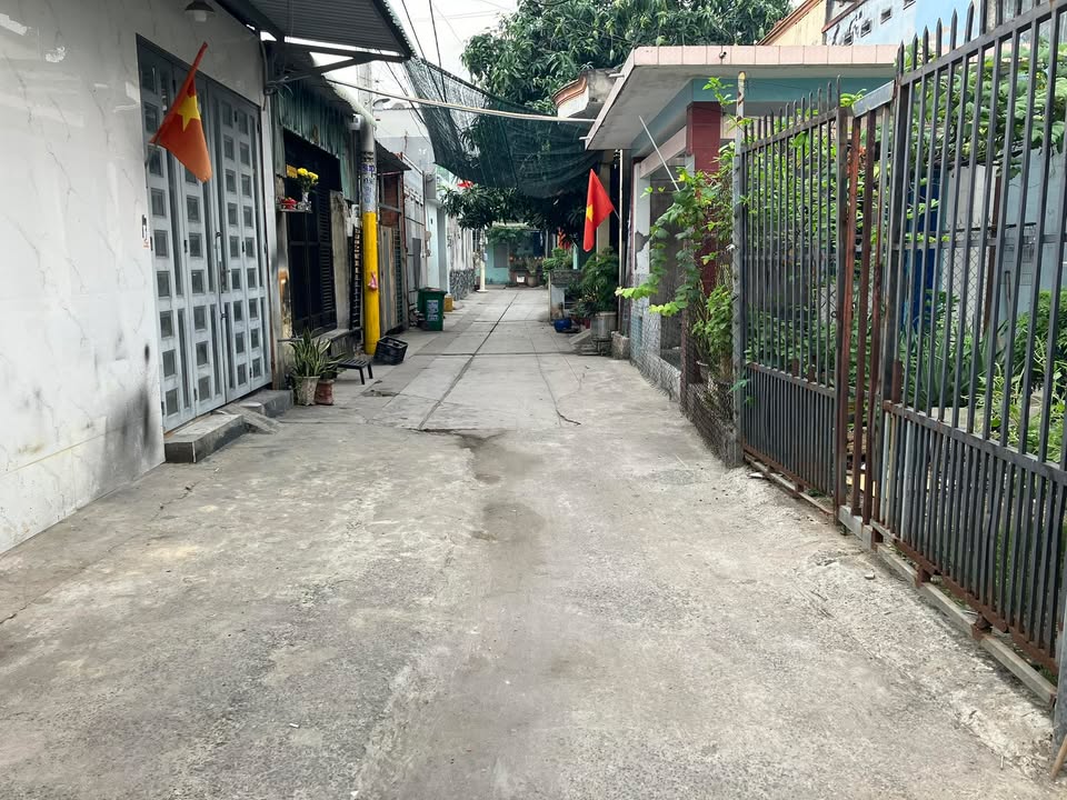 Nhà riêng Bình Tân 170m² giá 6 tỷ - Giá tốt hiếm có!