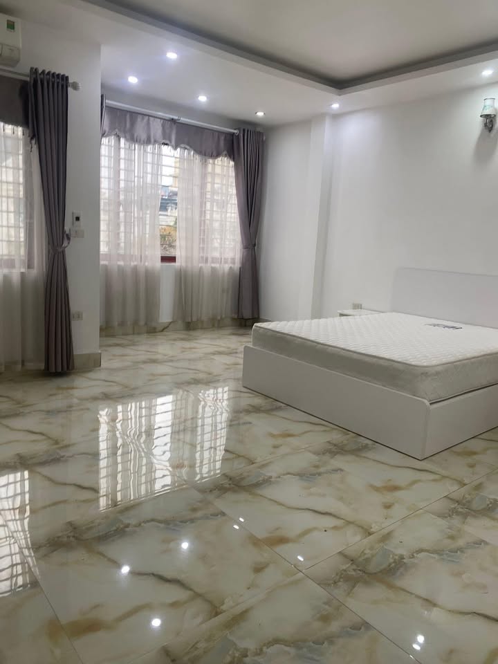 Cho Thuê Nhà 5PN Mặt Tiền Kinh Doanh TP Bắc Ninh - 35 Triệu/Tháng