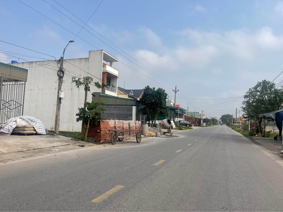 Đất nền Tiền Hải 100m² - Sổ đỏ chính chủ, tiềm năng sinh lời!