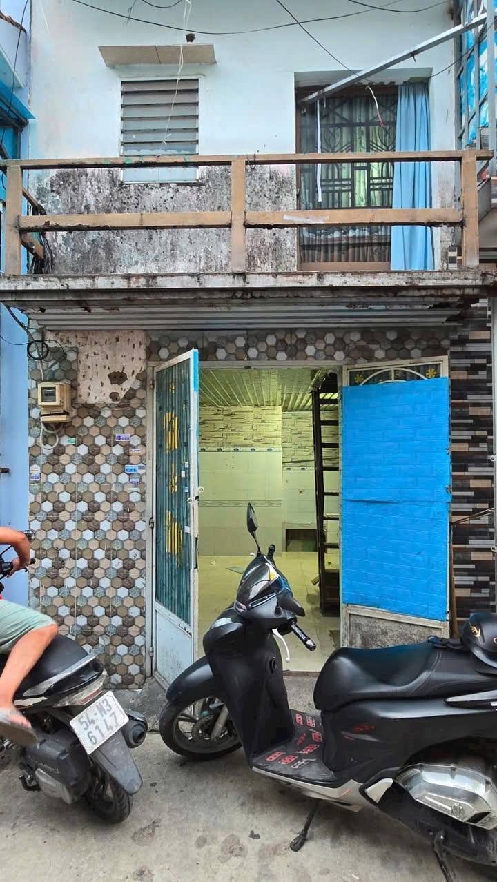 Nhà 1 Trệt 1 Lầu 15m² Đường Số 9, Bình Tân - Giá 3 Triệu/Tháng