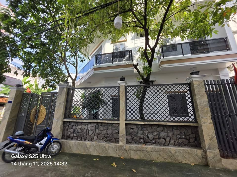 Biệt thự Đường Mã Lò Tân Phú 15 triệu/tháng - Sẵn sàng ở ngay!