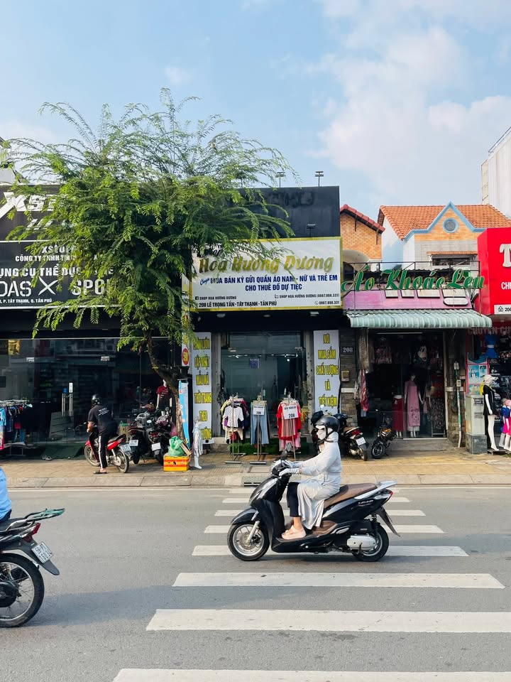 Nhà nguyên căn Lê Trọng Tấn 28m2 13 triệu - Giá tốt hiếm có