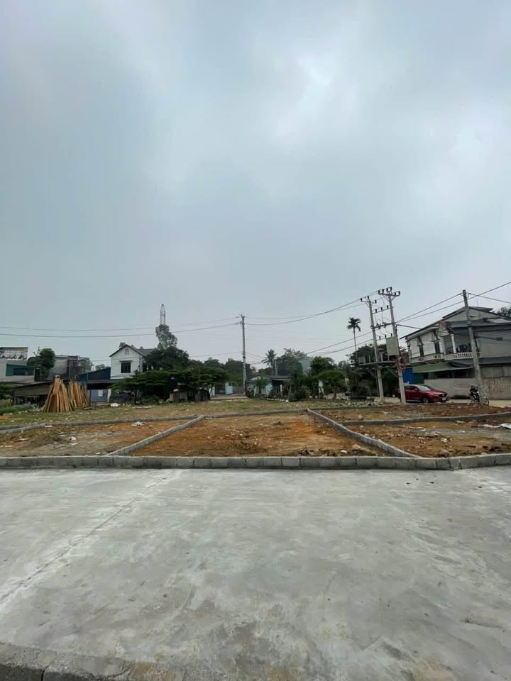 Bán Gấp Đất Nền Phường Thịnh Đán, TP. Thái Nguyên 83.6m² - Sổ Đỏ Thổ Cư