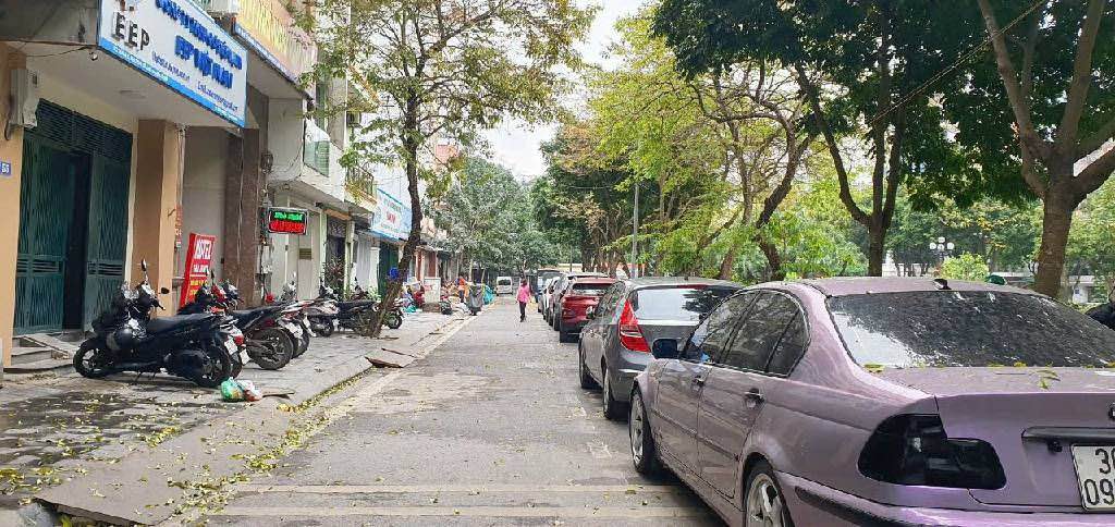 Nhà Phân Lô 90m² AEON Long Biên - 8 Tầng - 27 Tỷ - Sổ Đỏ