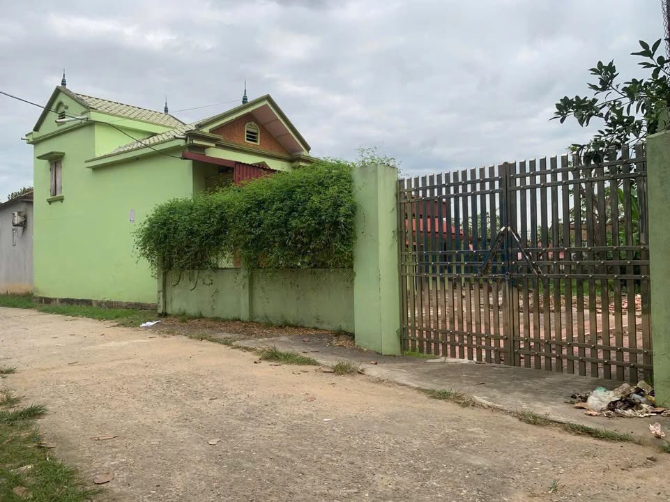 Đất nền Nam Dương Chũ 215m2 - Sổ đỏ chính chủ thổ cư