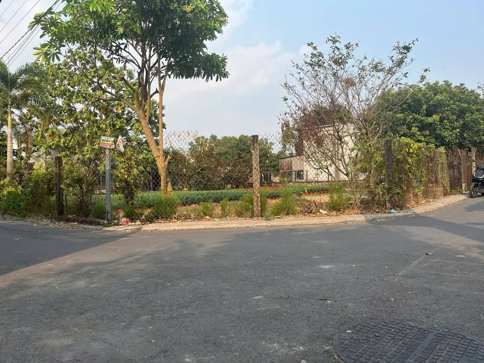 Đất nền 112m² Xuân Hưng, Xuân Lộc giá 3.2 tỷ - Đường to ô tô thông thoáng!