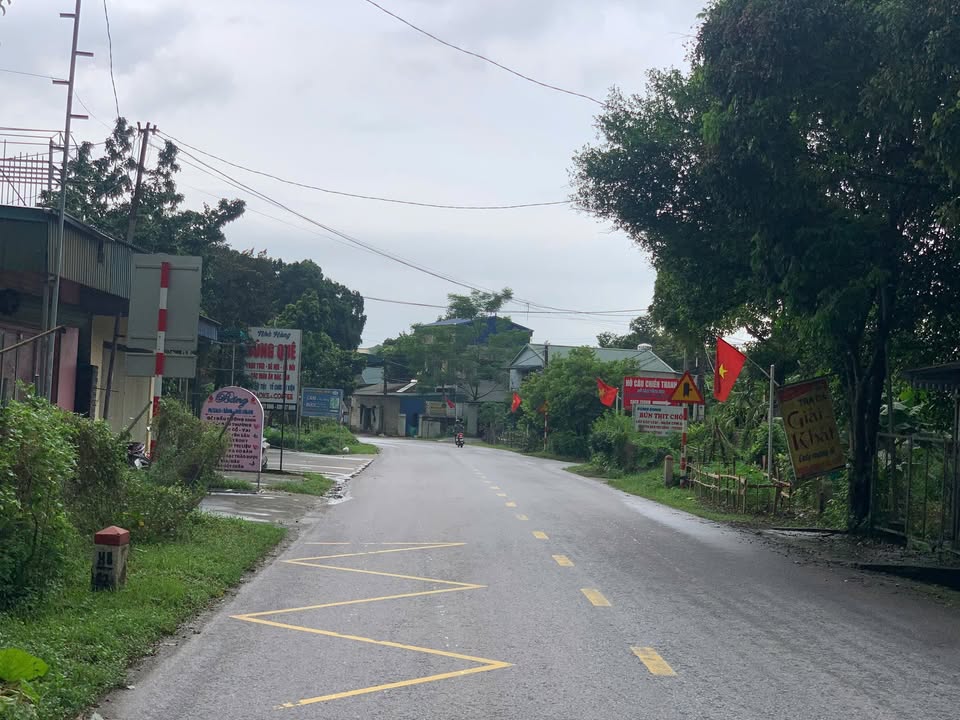 Đất Thổ Cư Mặt QL21 Chương Mỹ 200m² - Sổ Đỏ Riêng, Giá 1.1 Tỷ