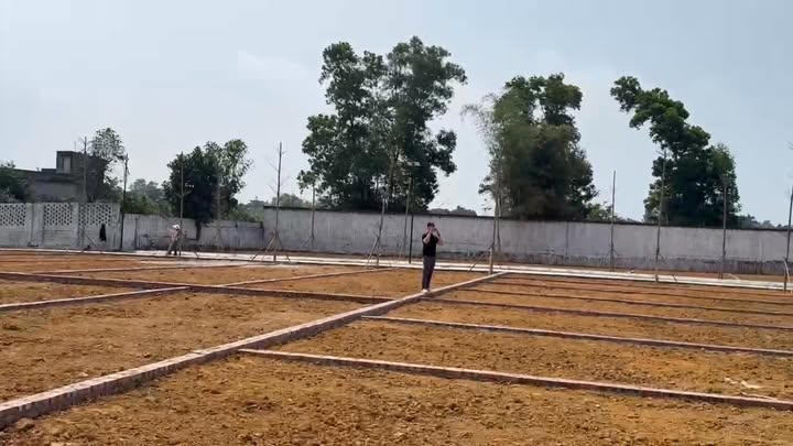 Đất nền Sơn Tây 100m² - Tiềm năng tăng giá vượt trội, Sổ đỏ sẵn sàng!