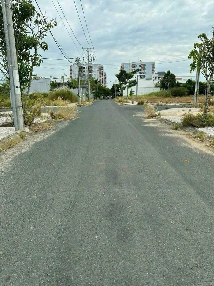 Đất nền Tây Đại Học mới 126m² - Tiềm năng tăng giá vượt trội!