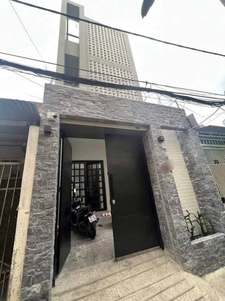 Nhà 2 Mặt Tiền Lê Đức Thọ, Gò Vấp - 91m², 3PN, Sẵn Sàng Kinh Doanh