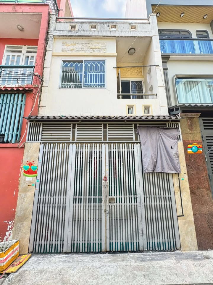 Nhà Hẻm Xe Hơi 40m² Bán Gấp Quận Bình Tân - 4.57 Tỷ