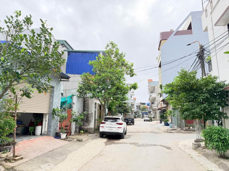 Bán đất 101m² mặt đường 12m Trang Quan, An Dương - Giá 3.5 tỷ