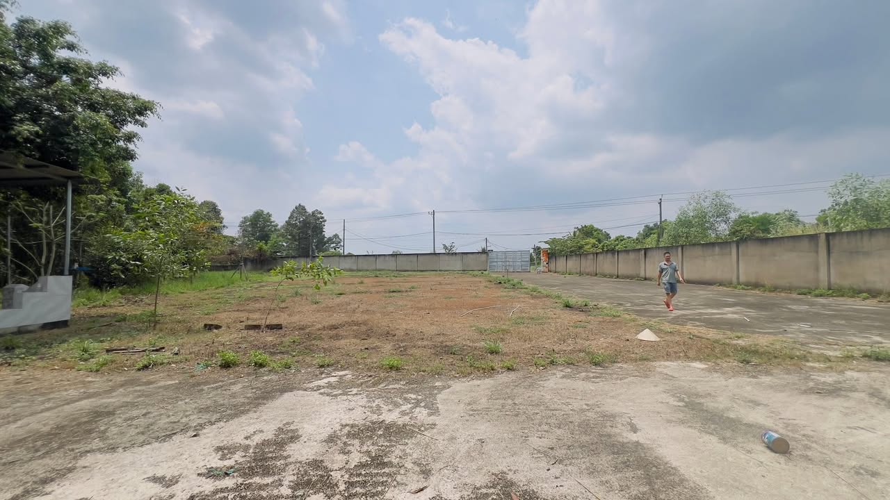 Kho xưởng Trung Hòa 1.000m² 20 triệu - Hoạt động ngay