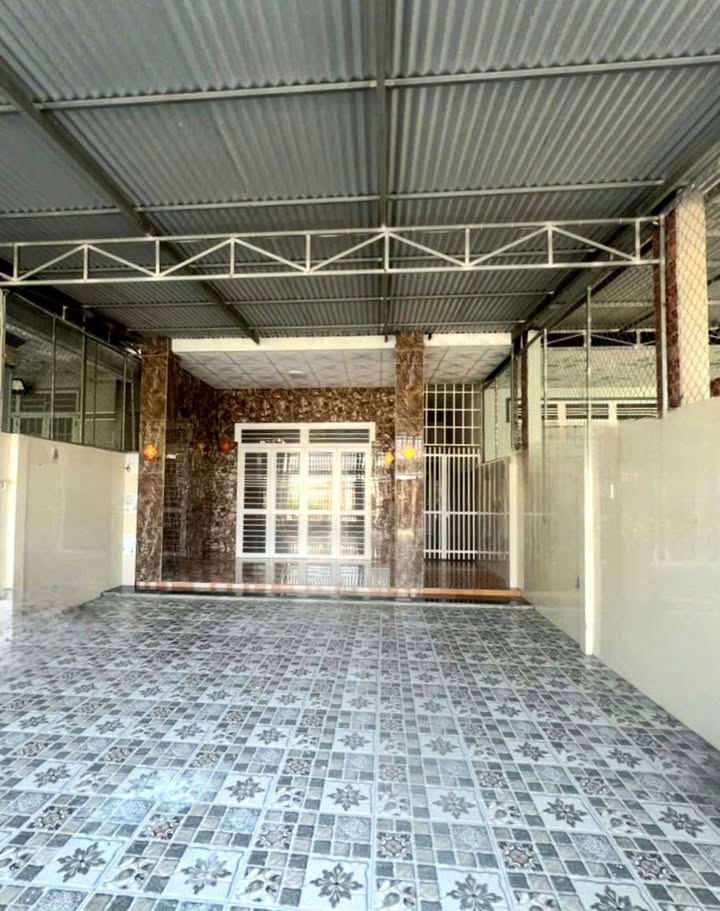 Nhà 168m² Mặt Tiền Nguyễn Văn Linh, Hòa Thành, Tây Ninh - Giá Tốt