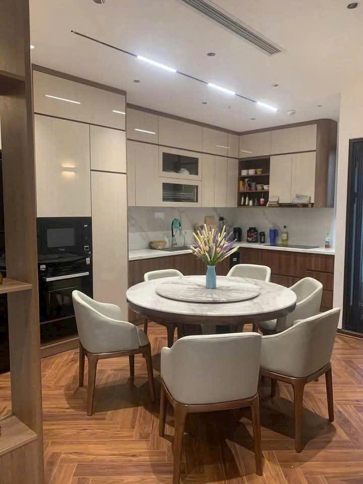 Cho thuê Penthouse VCI Vĩnh Yên 2PN - Full nội thất, view đẹp