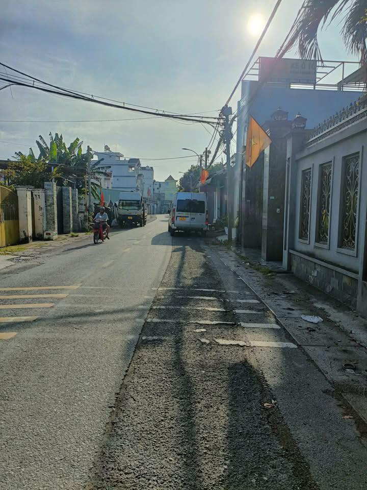 Bán Đất Hóc Môn 168m² SHR - Mặt tiền 8.34m, Nở hậu 9m - Giá 5.9 Tỷ