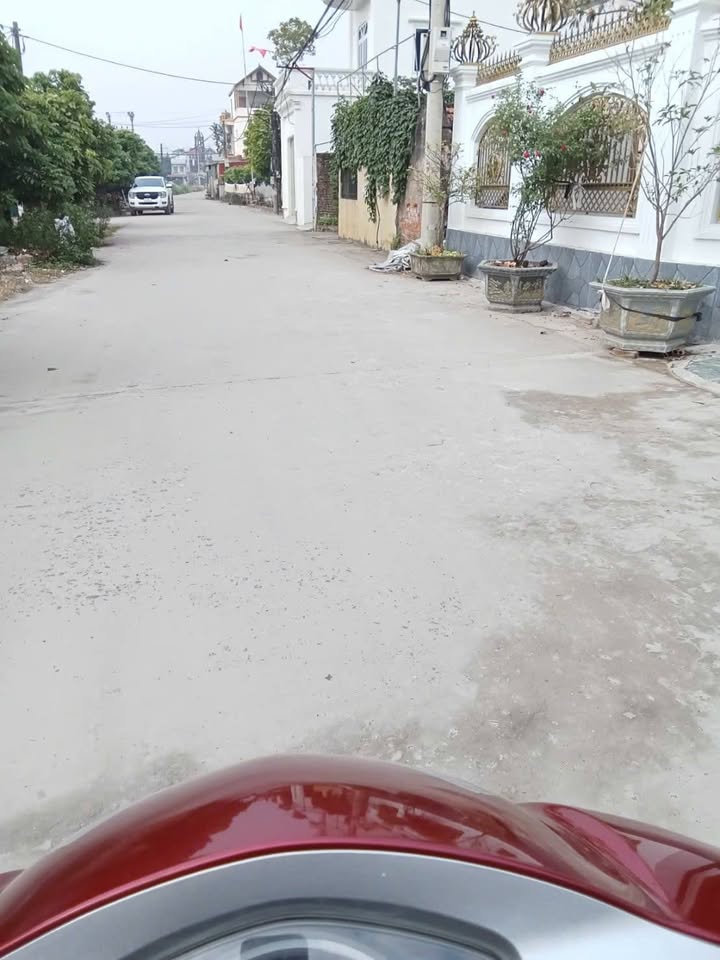 Đất nền Thanh Oai 82.4m² - Sổ đỏ chính chủ, mặt tiền 4m!