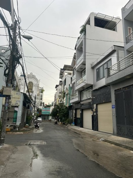 Nhà Phố Tân Sơn Nhì 68m² chỉ 7.3 tỷ - Ô tô vào tận nhà!