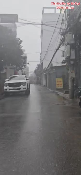 Nhà Bát Khối Long Biên 36m² giá 8.1 tỷ - Ô tô vào tận nhà