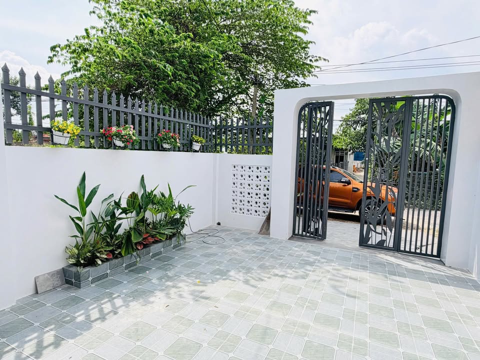 Nhà phố Diên Khánh 109m² giá 2.89 tỷ - Ô tô vào tận nhà!