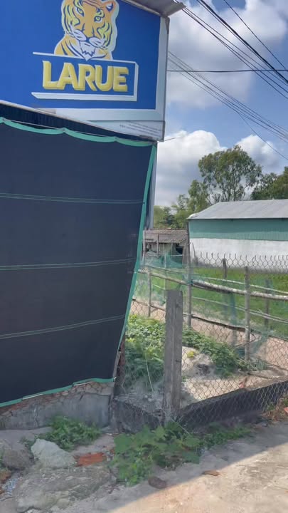 Đất Vườn Tam Kỳ 380m² - Gần Biển, Sổ Đỏ ODT, Giá Tốt