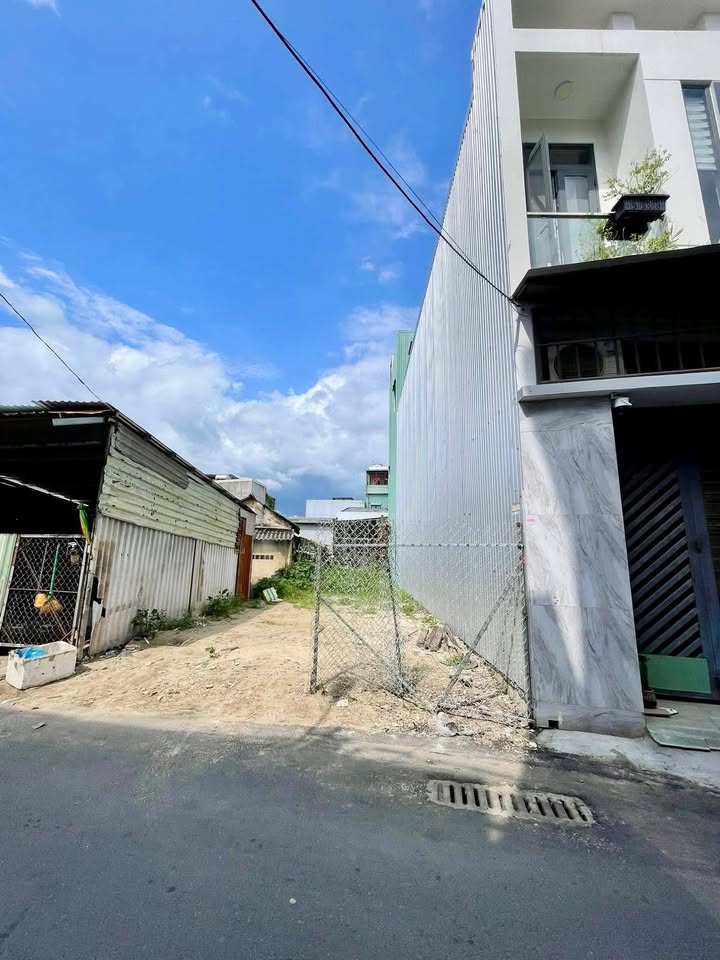 Đất nền Liên Chiểu Đà Nẵng 111m² - Sát biển Hoà Minh, Giá 4 tỷ