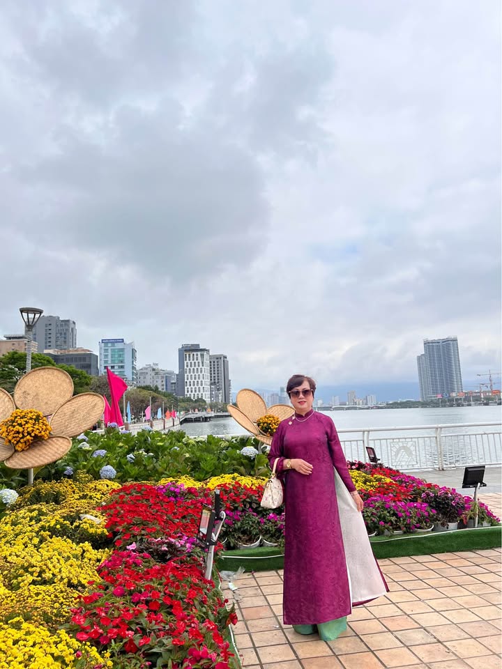 Bán Đất Tặng Nhà MT 5.5m, 100m², Ngay Biển Nguyễn Tất Thành, Đà Nẵng - 5 Tỷ