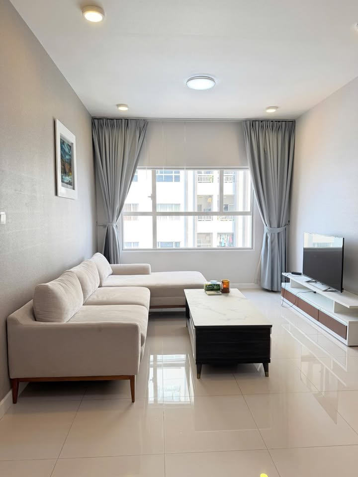 Cho thuê Căn hộ Sunrise City South 127m² - 3PN, View Đông Bắc Pháo Hoa Độc Đáo