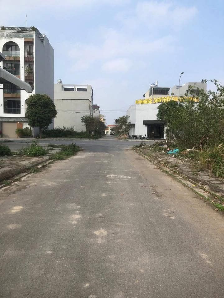 Đất nền Phượng Mao Greencity 100m² - View vườn hoa, kinh doanh đắc địa