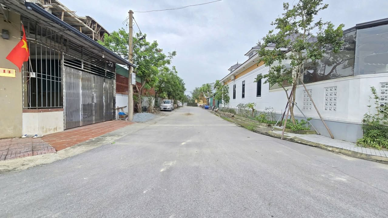 Đất nền Hải Thượng Lãn Ông, Hà Tĩnh 186m² 3 tỷ - Sổ đỏ