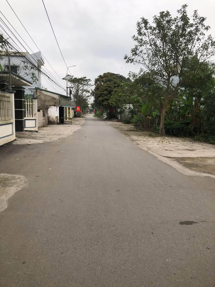 Đất nền Đồng Đá, Quảng Xương 90m² - Sổ đỏ chính chủ, giá 1.9 tỷ