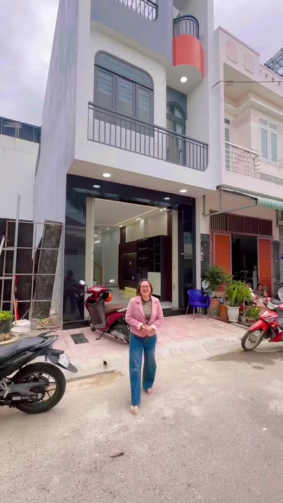Nhà mặt tiền Quy Nhơn 65m² giá 4 tỷ - Vị trí đắc địa!